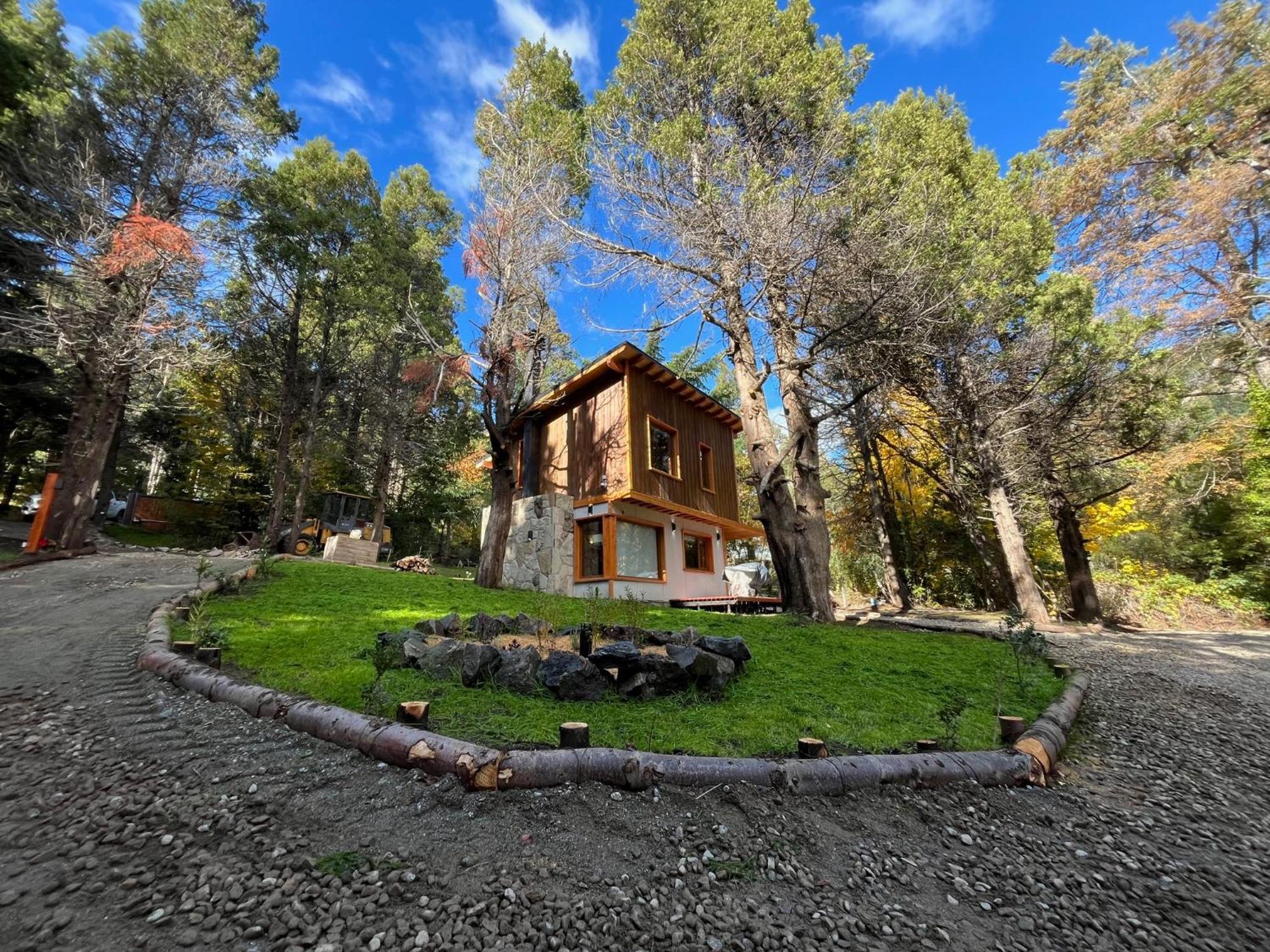 Huemules - Casa Nueva En Medio Del Bosque Y A Pasos Del Centro De La Ciudad- San Carlos de Bariloche